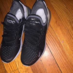 Nike 270 black